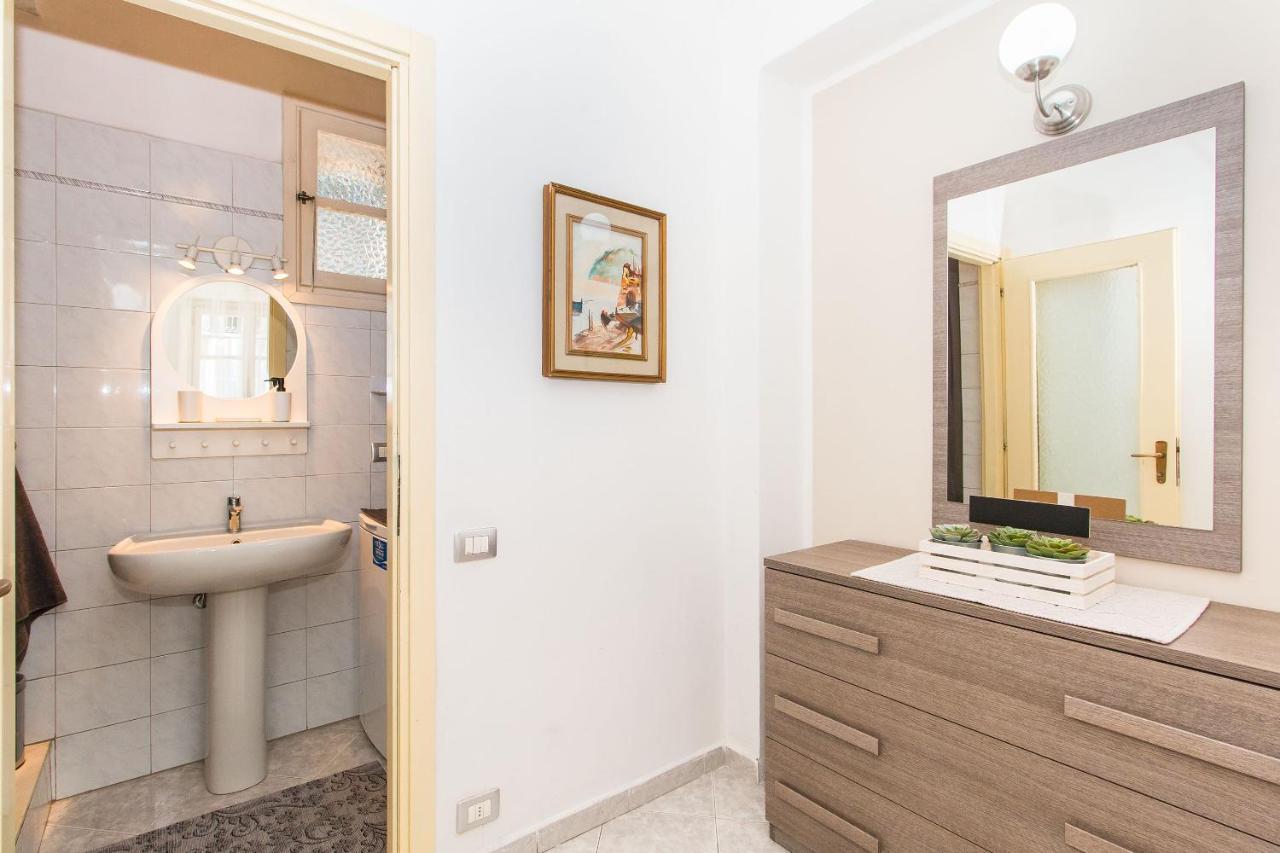 Corso Vittorio & Parco Del Valentino Bright Flat Turín
